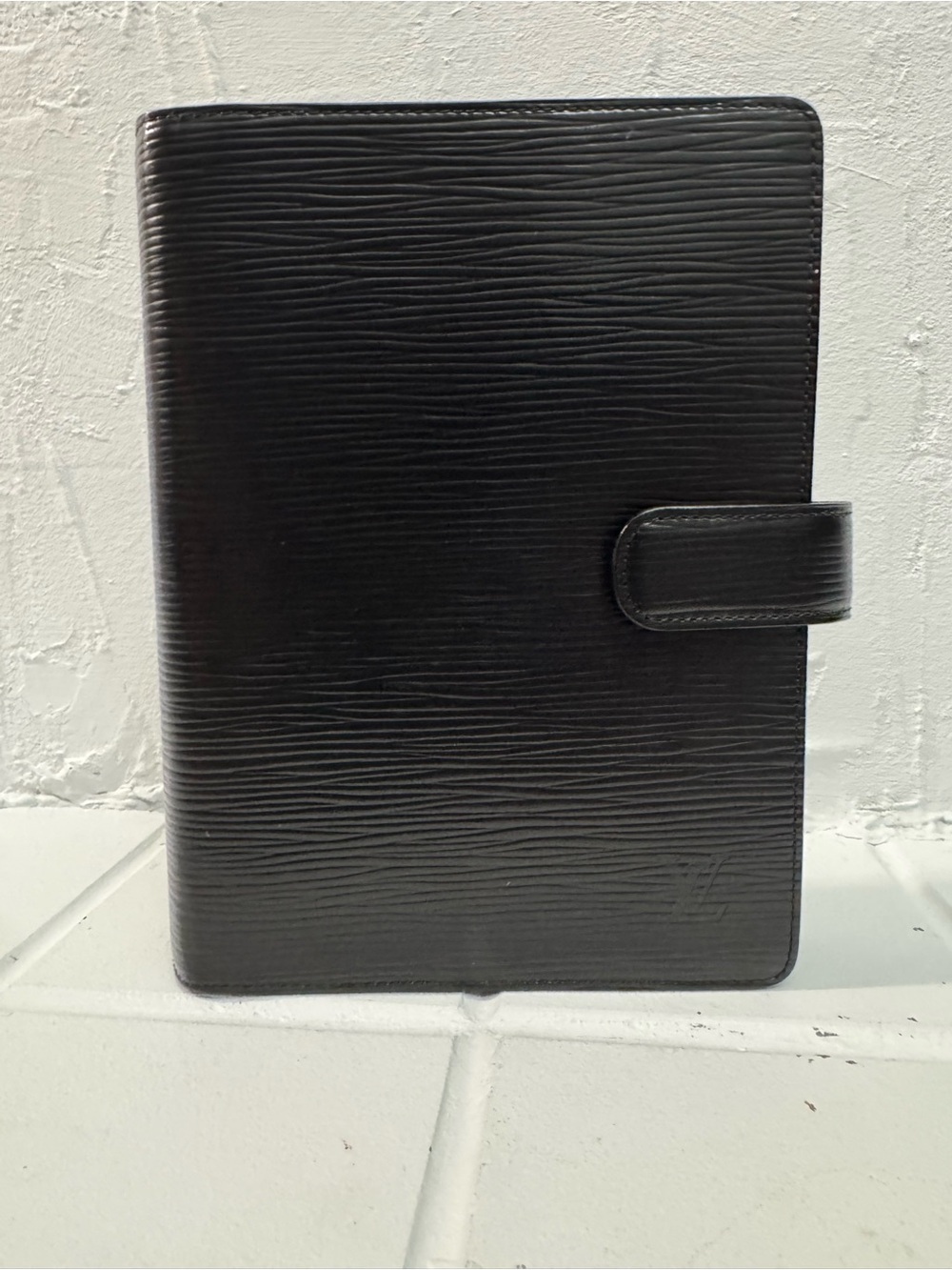 Louis Vuitton Black Epi Leather MM Agenda